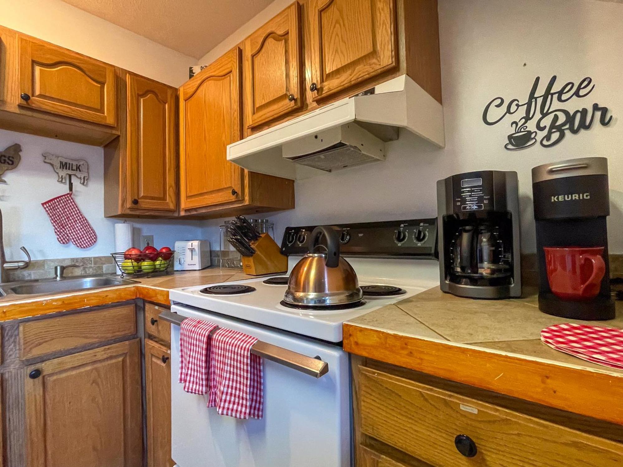 Private Chalet in Gatlinburg, Awesome Views, Work Desk, Wifi, Hot Tub&Dog-Friendly Exterior foto